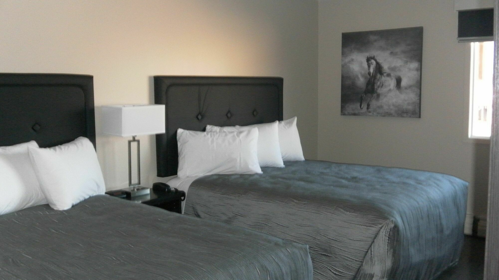 Canadas Best Value Inn Whitecourt Ngoại thất bức ảnh